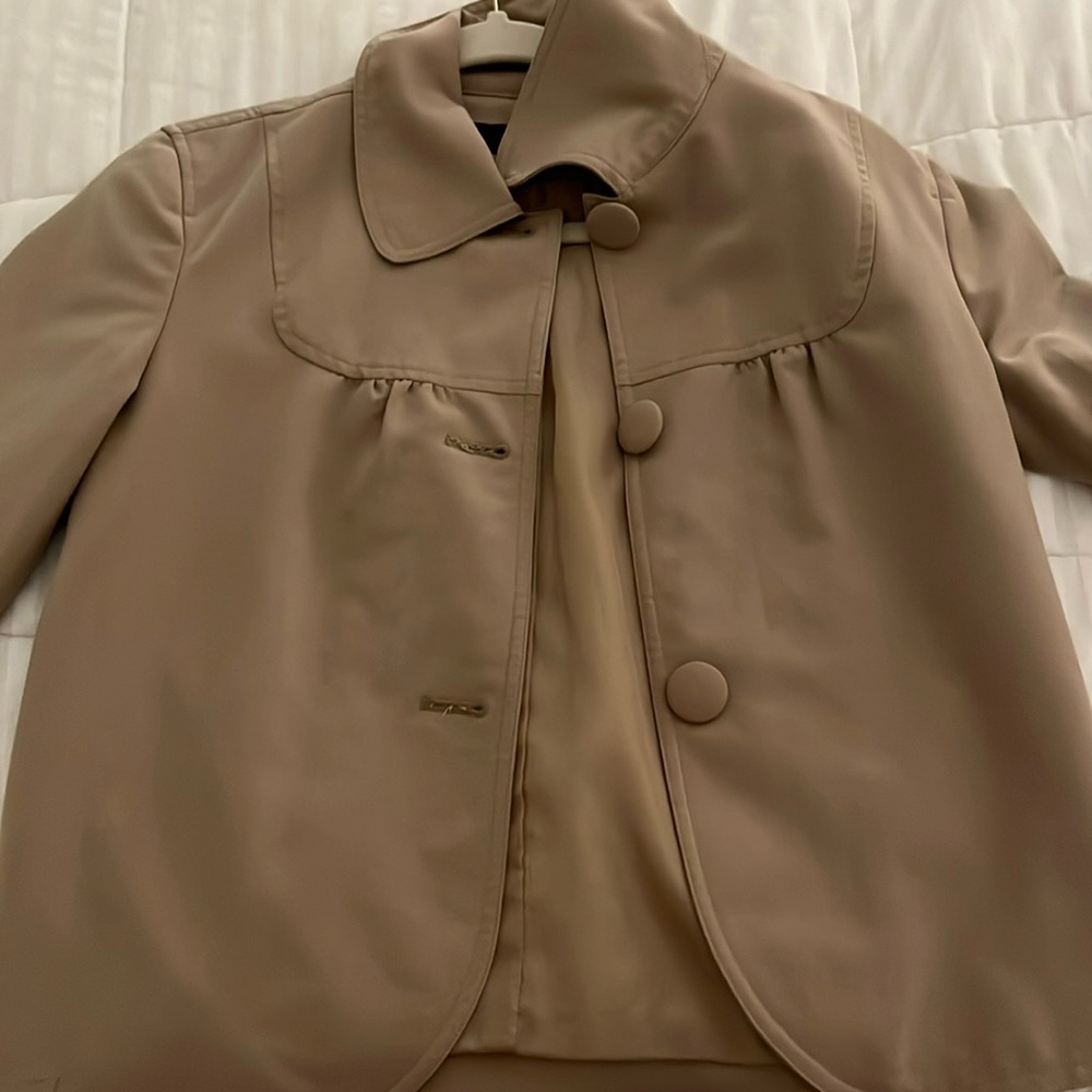 Signature by larry levine beige coat